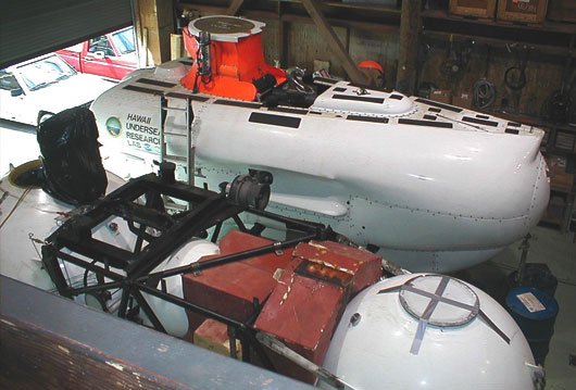 Three man submersibles